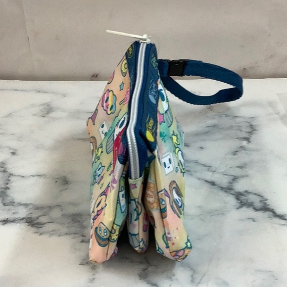 NWT Lesportsac Small Wristlet Tokidoki - Picture 6 of 6